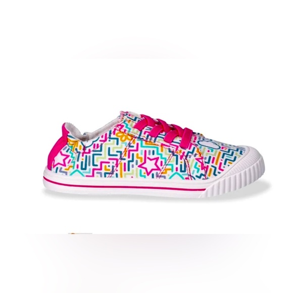 Toddler Girls Size 8 Wonder Nation Canvas Bump Toe Shoes - Picture 2 of 3